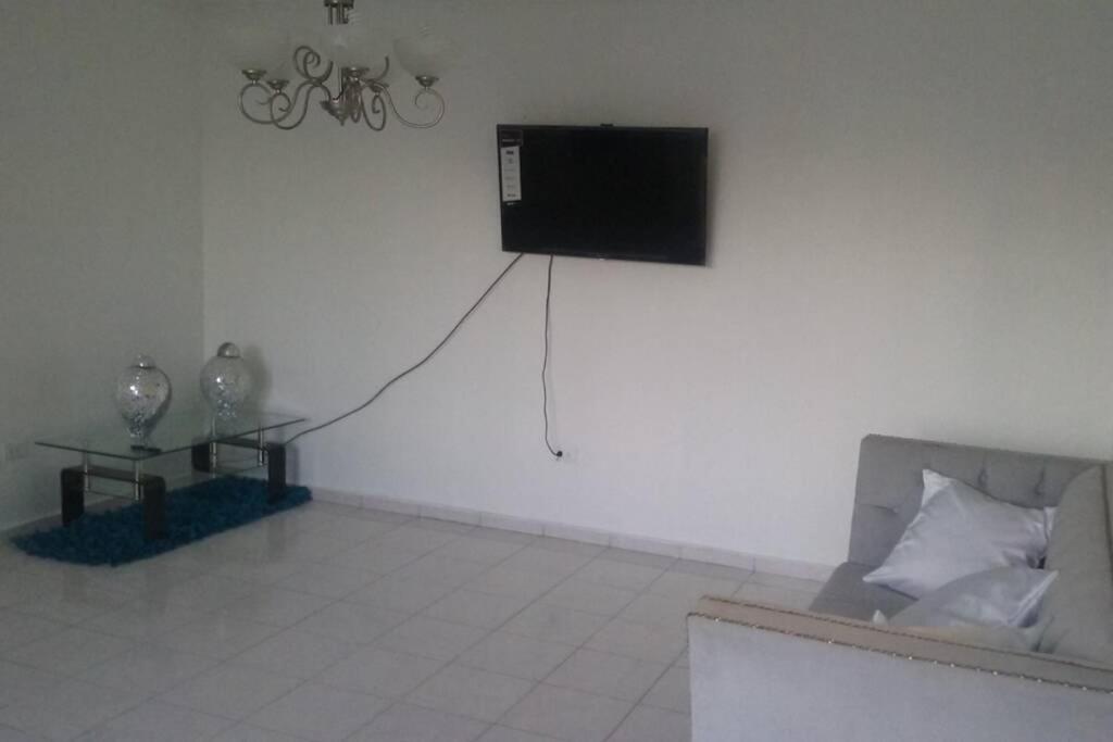 Amplio Y Acogedor Apartamento Santiago De Los Caballeros Exterior photo